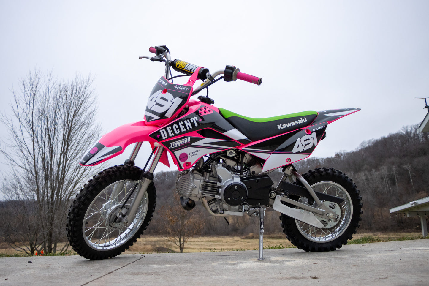 Custom 110 Graphics